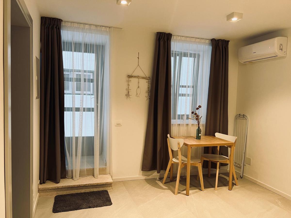 Luxury Apartments Azalea Primosten Bagian luar foto