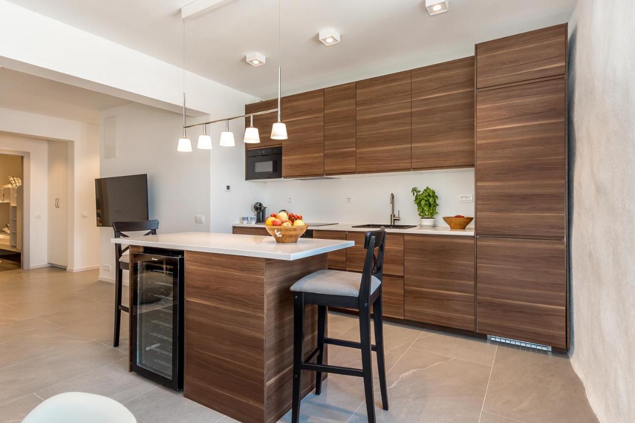 Luxury Apartments Azalea Primosten Bagian luar foto